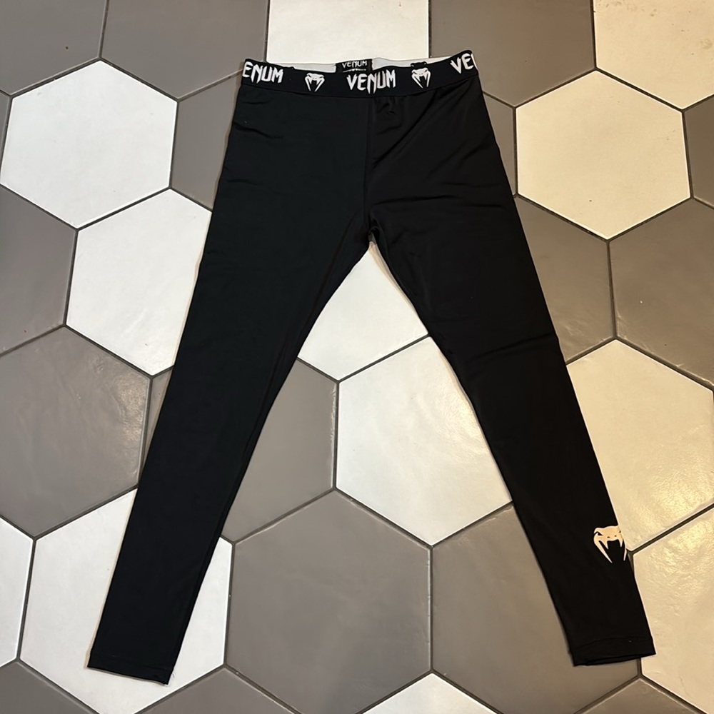 Venum Basic Black Spats XXL